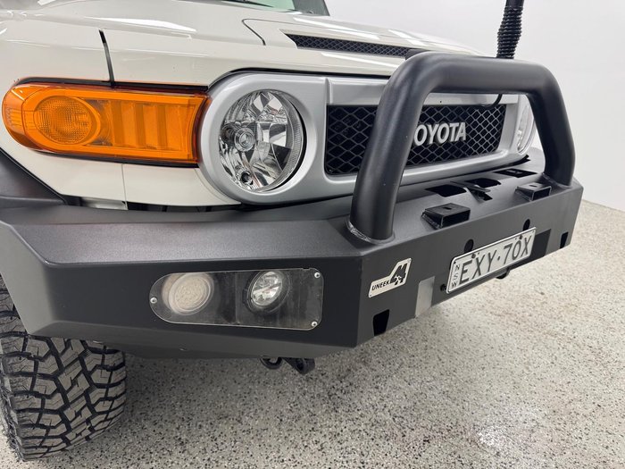 2016 Toyota FJ Cruiser GSJ15R MY14 4X4 Dual Range French Vanilla