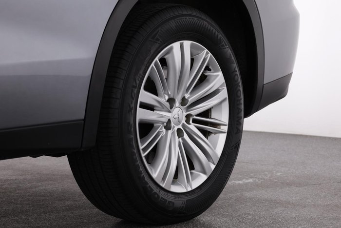 2022 Mitsubishi Outlander ES