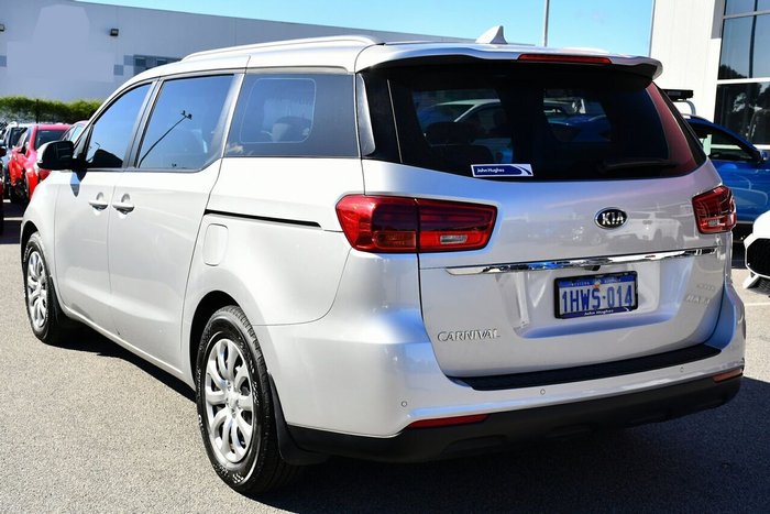 2019 Kia Carnival S