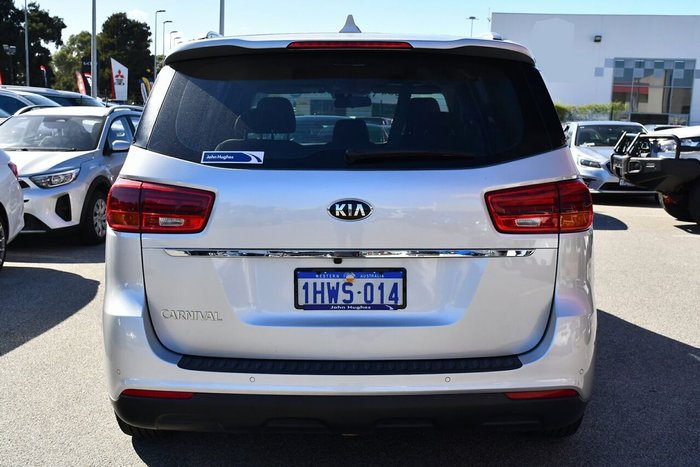 2019 Kia Carnival S