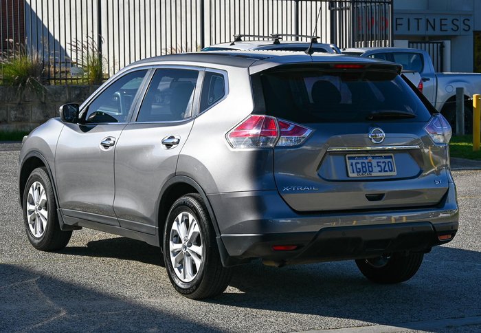 2016 Nissan X-TRAIL ST