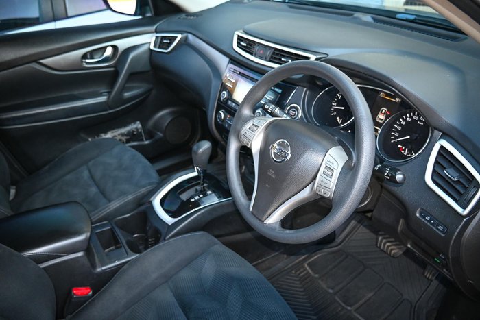 2016 Nissan X-TRAIL ST