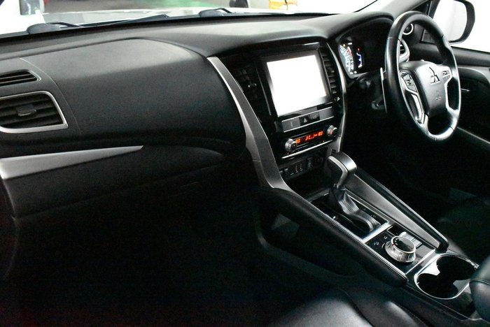2021 Mitsubishi Pajero Sport Exceed
