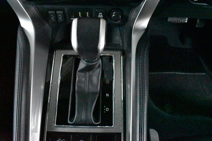 2021 Mitsubishi Pajero Sport Exceed