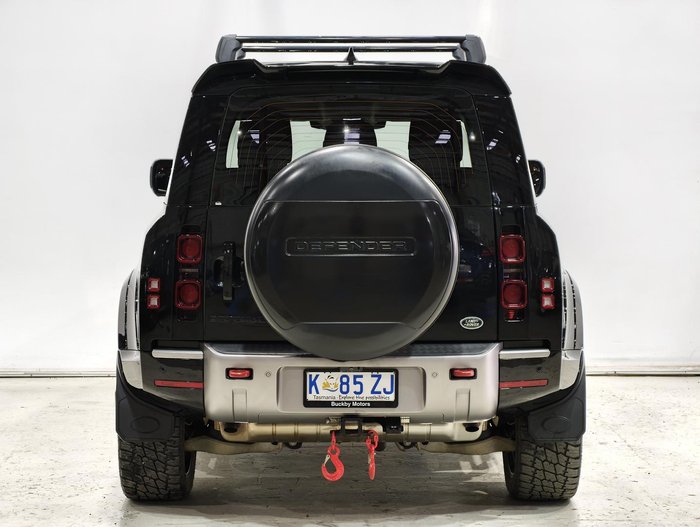 2023 Land Rover Defender 90 P300 S