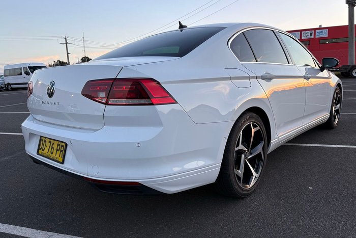 2022 Volkswagen Passat 140TSI Business