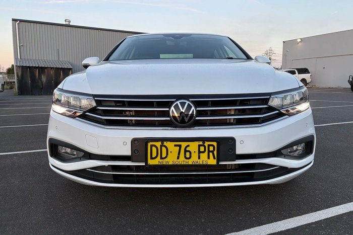2022 Volkswagen Passat 140TSI Business