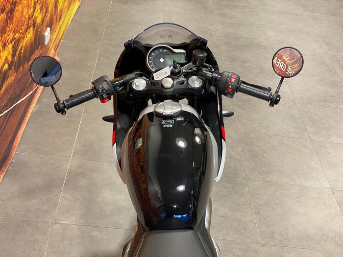 2026 Triumph Thruxton 400 Thruxton Black