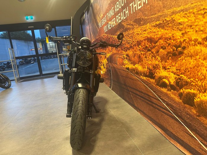 2025 Triumph Trident 660 Trident Black