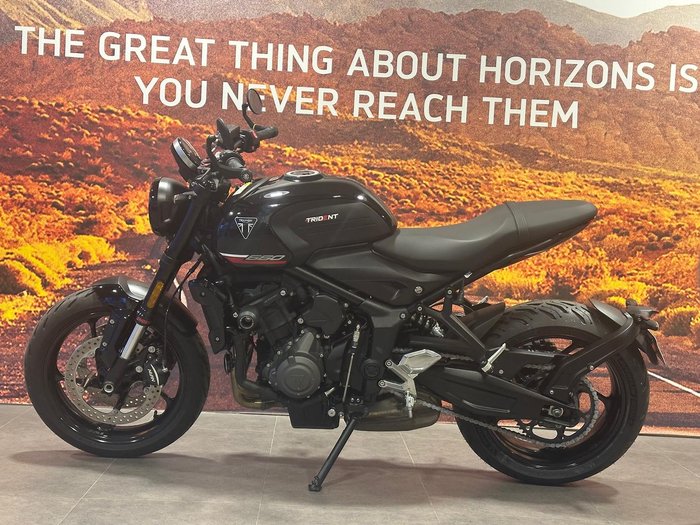 2025 Triumph Trident 660 Trident Black