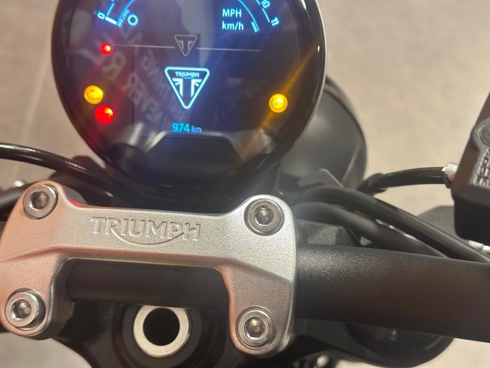 2025 Triumph Trident 660 Trident Black