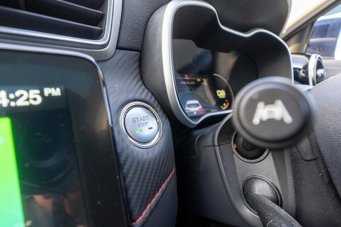 2023 MG ZS Essence
