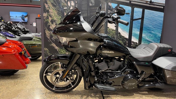 2026 Harley-Davidson Road Glide 117 (FLTRX) Touring Black