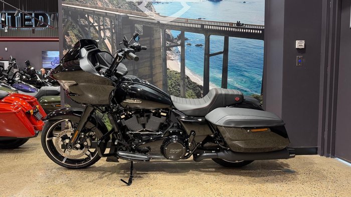 2026 Harley-Davidson Road Glide 117 (FLTRX) Touring Black