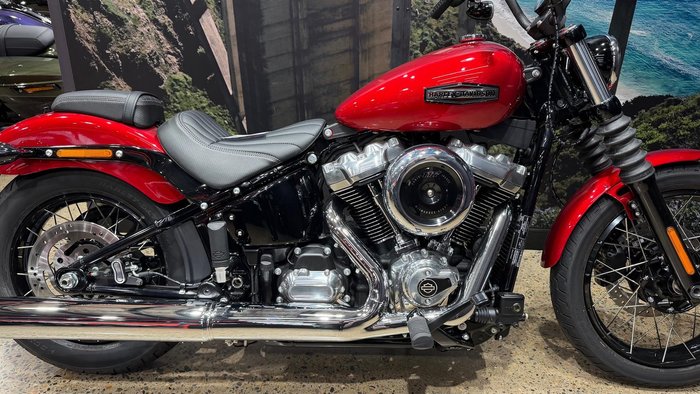 2026 Harley-Davidson Street Bob 117 (FXBB) Softail Red