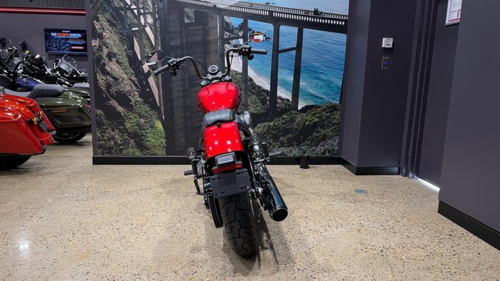 2026 Harley-Davidson Street Bob 117 (FXBB) Softail Red