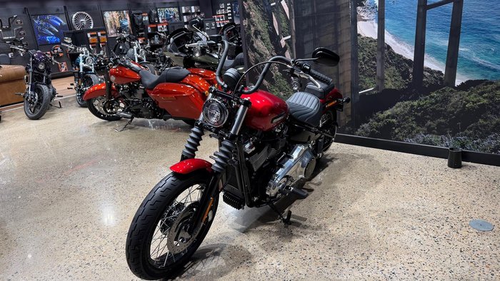 2026 Harley-Davidson Street Bob 117 (FXBB) Softail Red