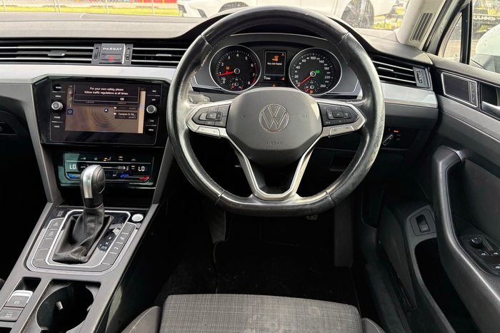 2022 Volkswagen Passat 140TSI Business