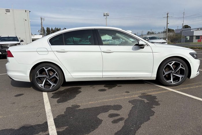 2022 Volkswagen Passat 140TSI Business