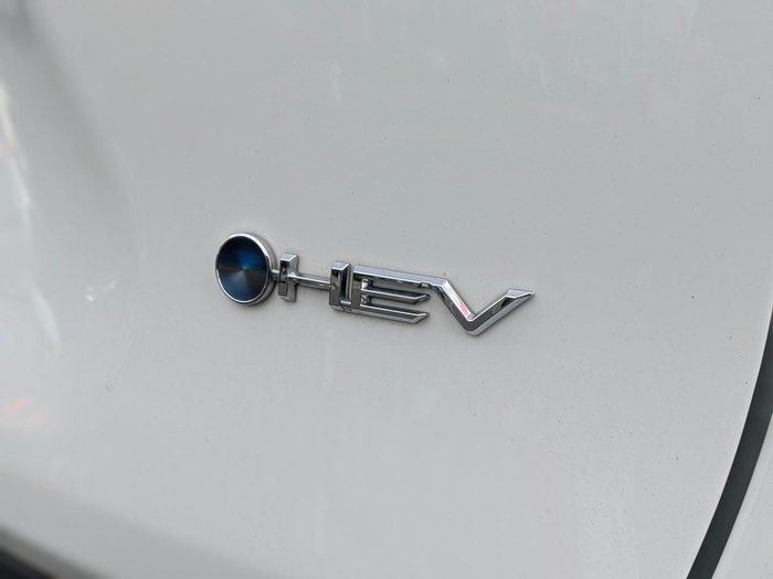 2024 Toyota RAV4 GXL