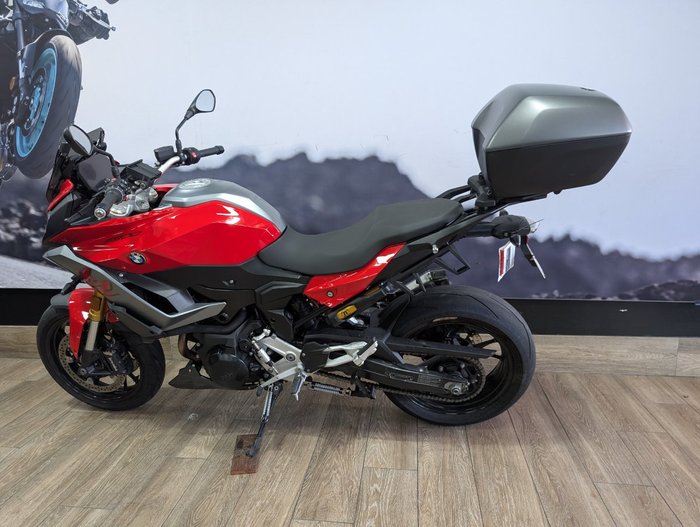 2021 BMW Motorrad F 900 XR