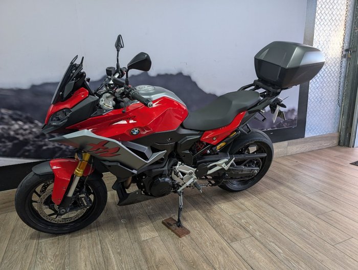 2021 BMW Motorrad F 900 XR