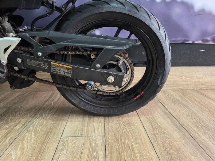 2021 Kawasaki Z400 RED