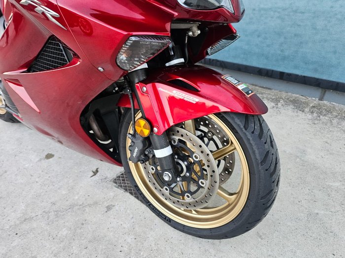 2009 Honda VFR800F (VFR800Fi) Red