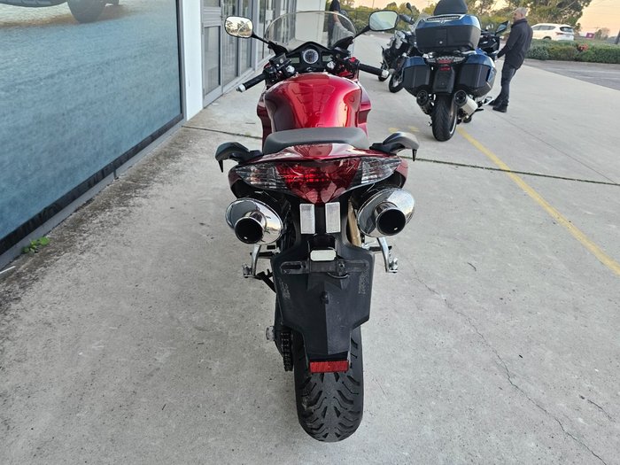 2009 Honda VFR800F (VFR800Fi) Red