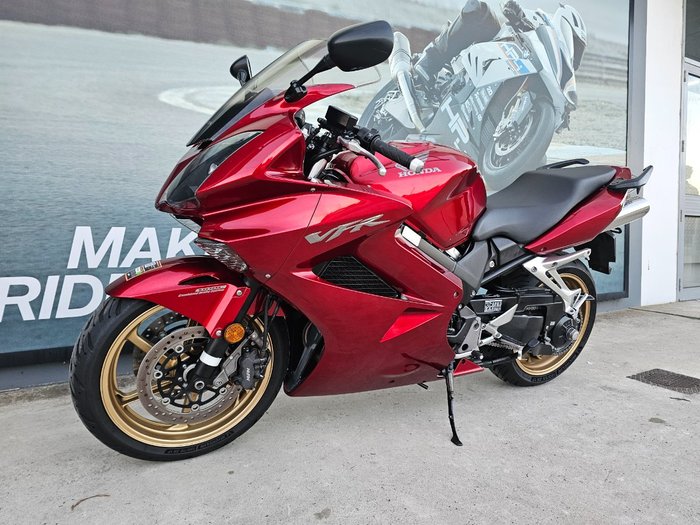 2009 Honda VFR800F (VFR800Fi) Red