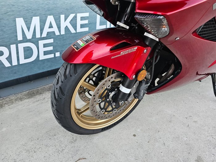 2009 Honda VFR800F (VFR800Fi) Red