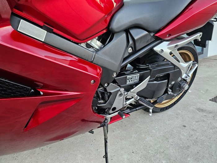 2009 Honda VFR800F (VFR800Fi) Red