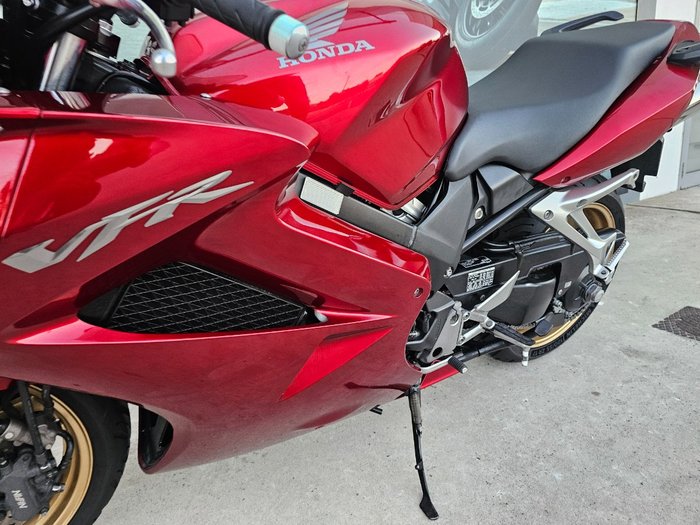 2009 Honda VFR800F (VFR800Fi) Red