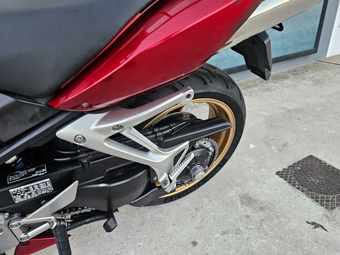 2009 Honda VFR800F (VFR800Fi) Red
