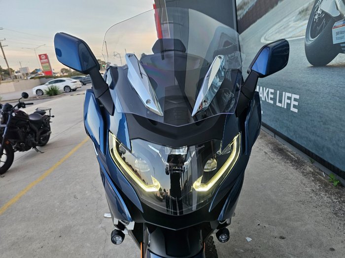 2025 BMW Motorrad K 1600 GTL Blue