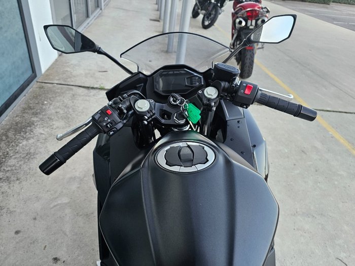 2026 Kawasaki NINJA 500 Black