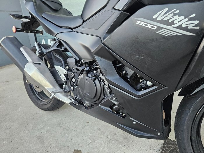 2026 Kawasaki NINJA 500 Black