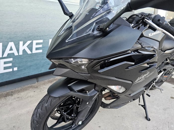 2026 Kawasaki NINJA 500 Black