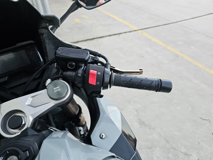 2021 Honda CBR650R GREY