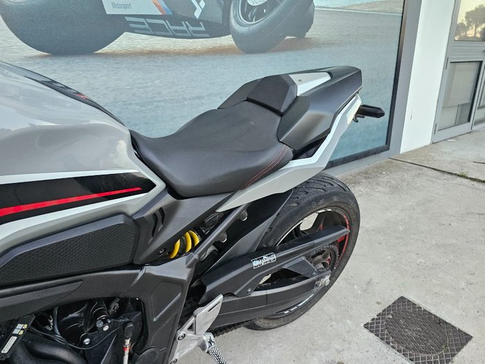 2021 Honda CBR650R GREY
