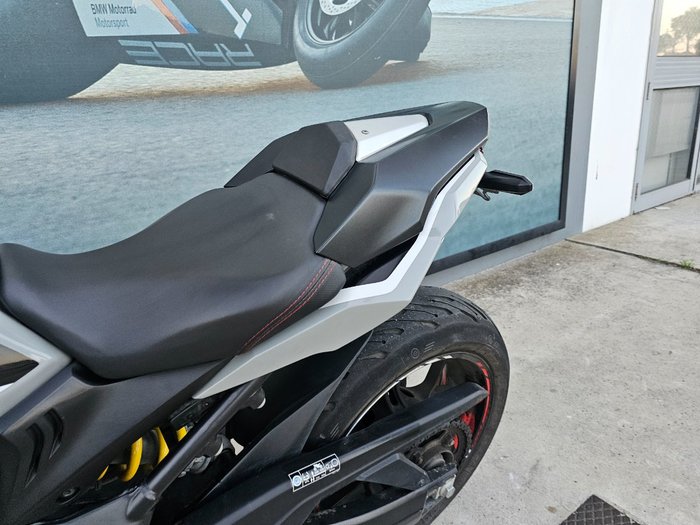 2021 Honda CBR650R GREY