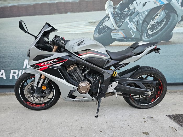 2021 Honda CBR650R GREY