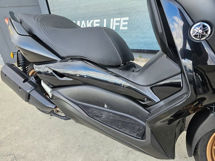 2022 Yamaha XMAX 300 (CZD300A) Black