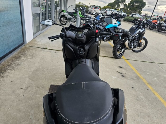 2022 Yamaha XMAX 300 (CZD300A) Black