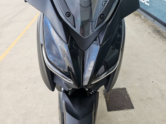 2022 Yamaha XMAX 300 (CZD300A) Black