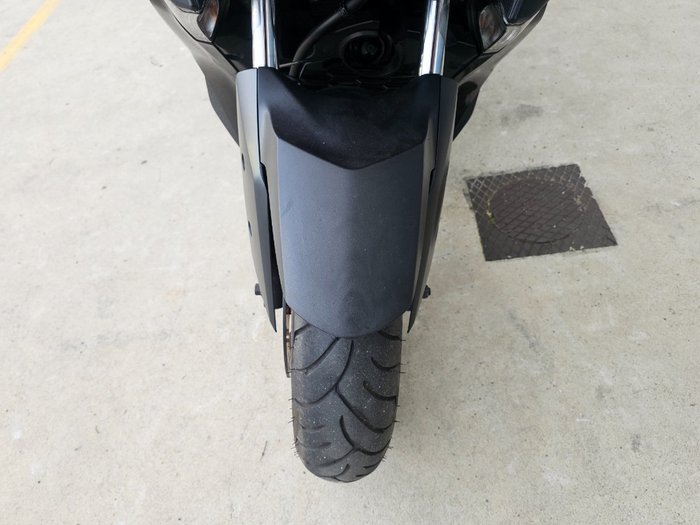 2022 Yamaha XMAX 300 (CZD300A) Black