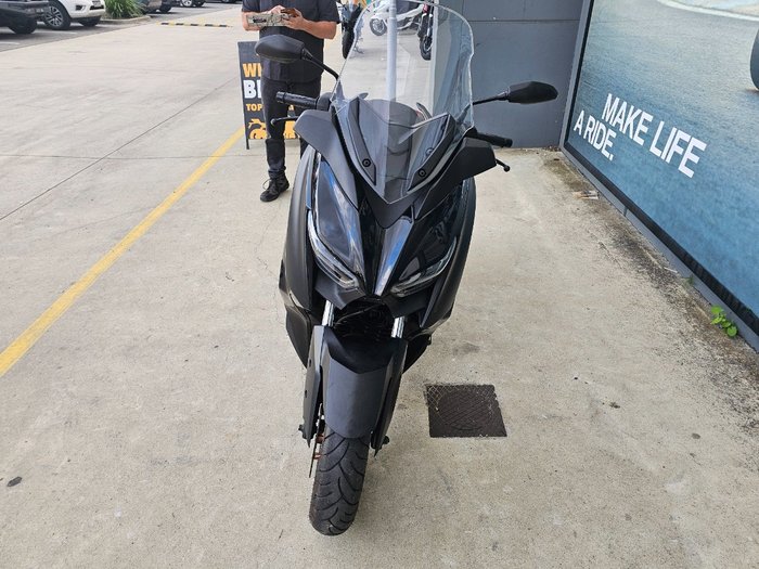 2022 Yamaha XMAX 300 (CZD300A) Black