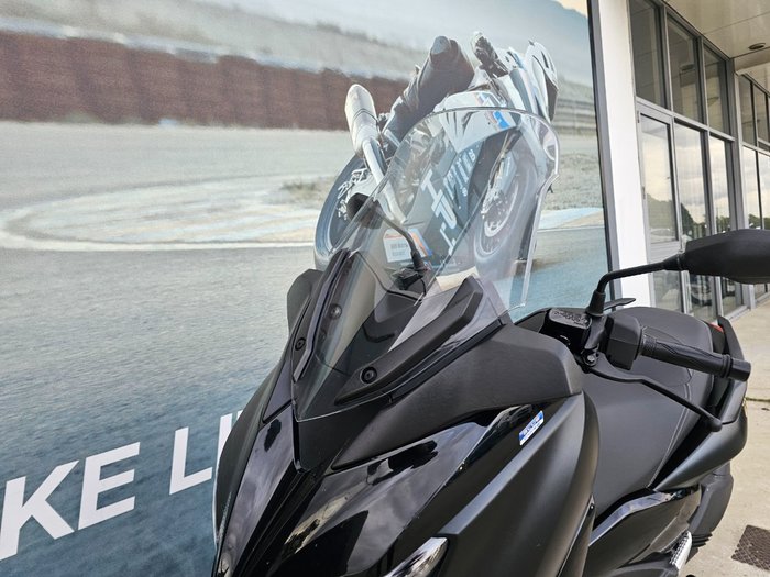 2022 Yamaha XMAX 300 (CZD300A) Black