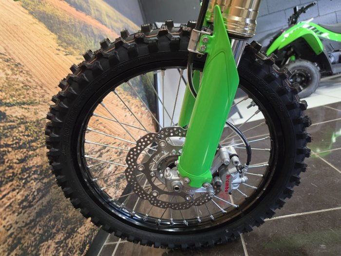 2025 Kawasaki KX450 LIME GREEN