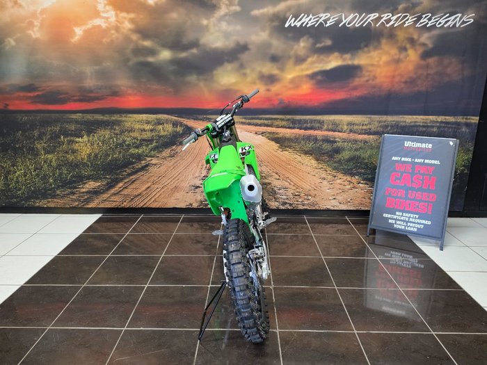 2025 Kawasaki KX450 LIME GREEN